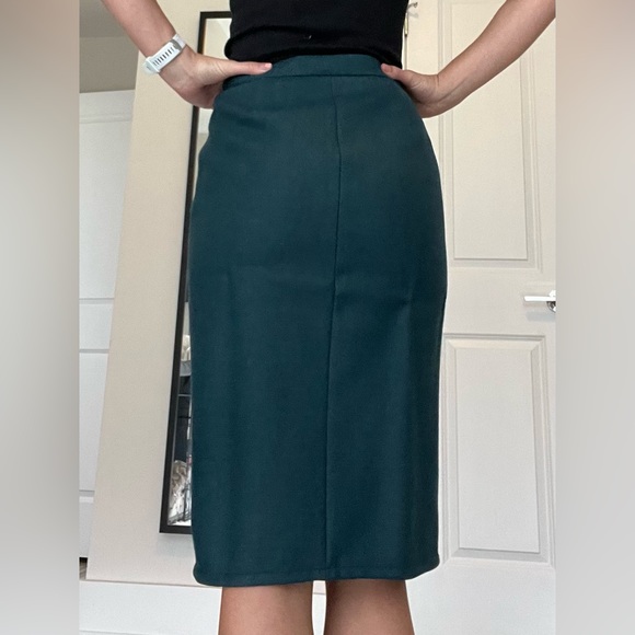 J crew pencil skirt size 2 - Picture 3 of 3